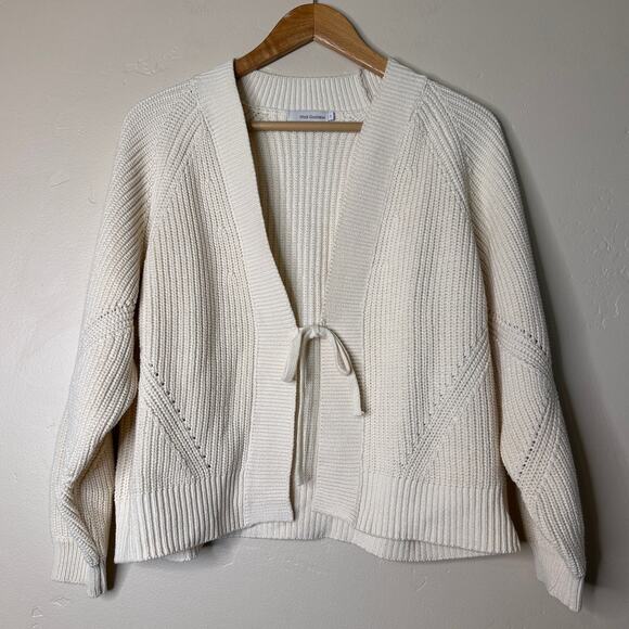 Mod Goddess Cream Cable Knit Sweater with Bow Accent SMALL - Picture 2 of 7